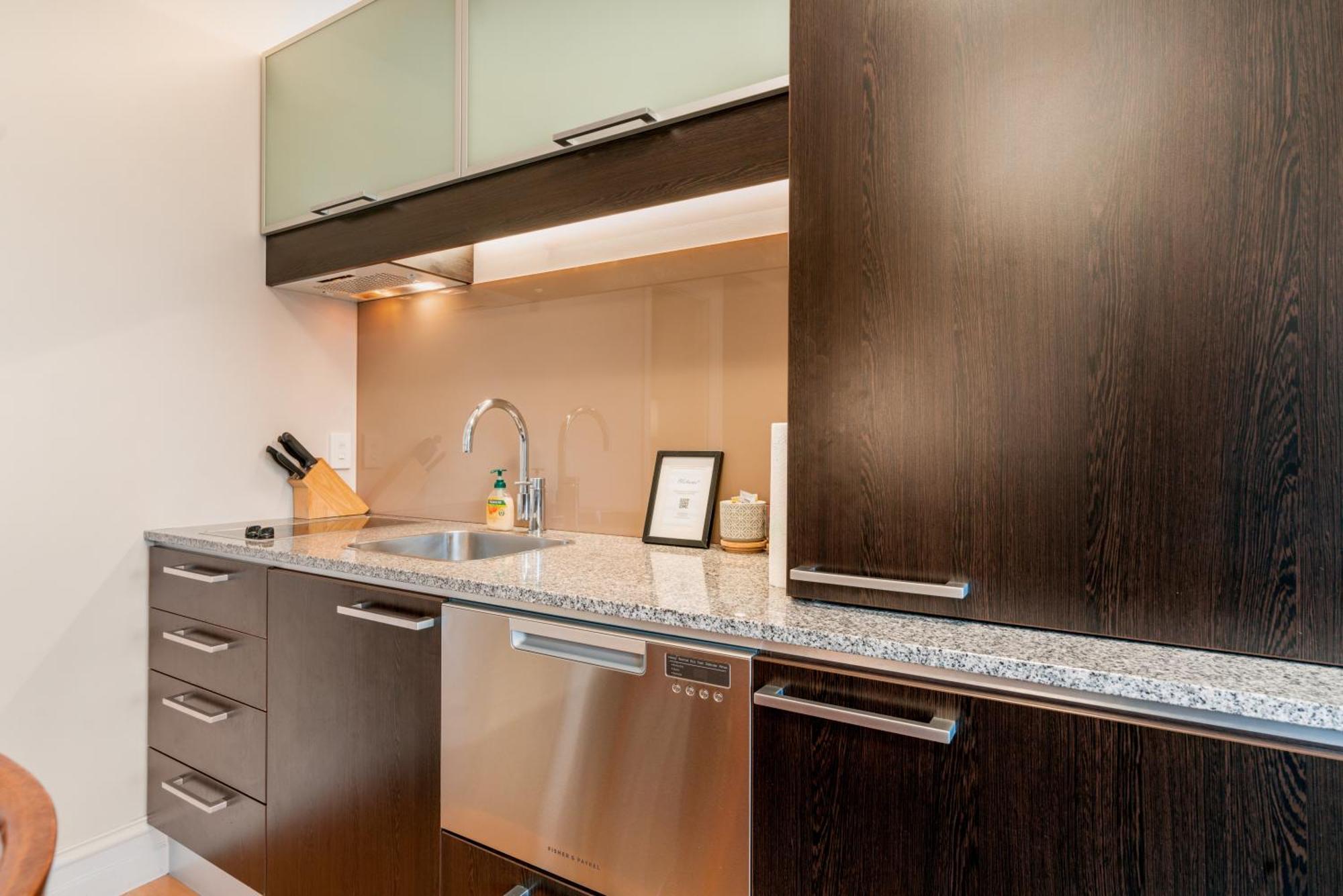 The Beacon - 2 Bedroom Town Center Apartment Distretto di Distretto di Queenstown Esterno foto